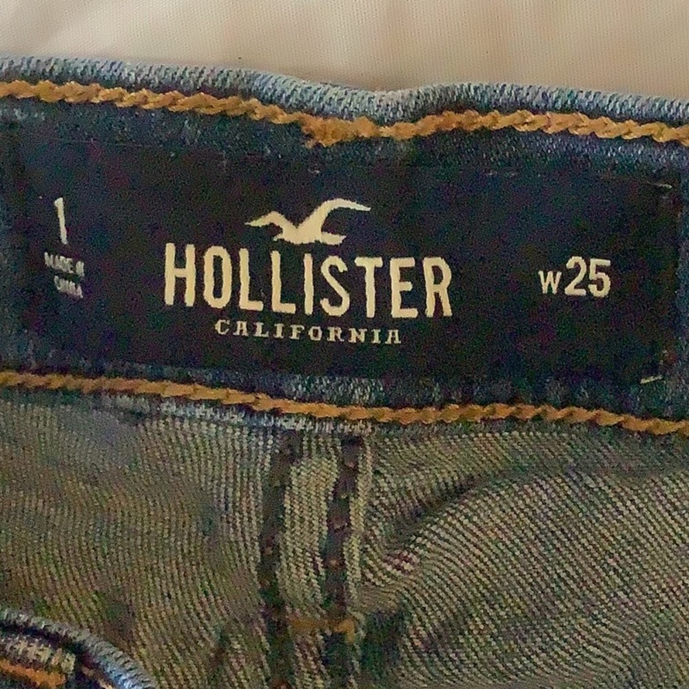 Hollister Women’s Distressed Jean Shorts - Picture 3 of 5